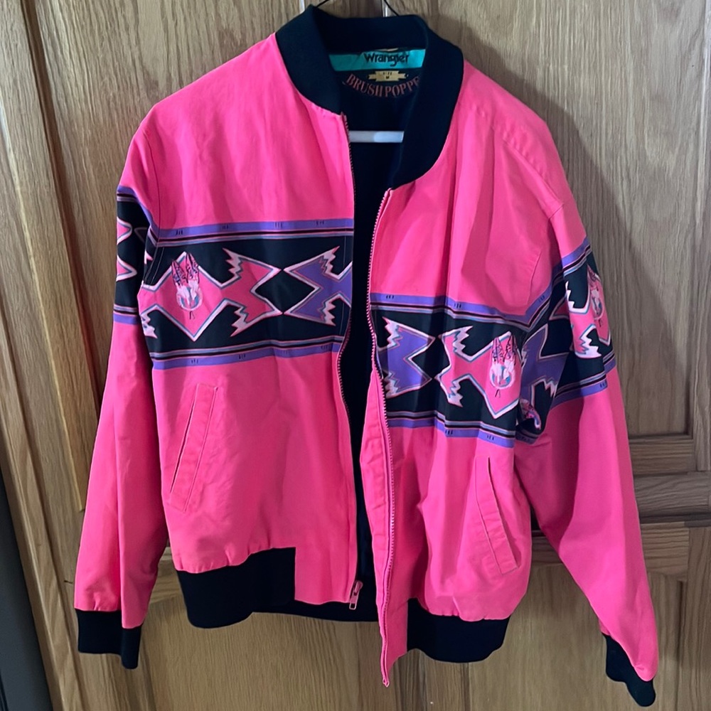 Brush popper jacket